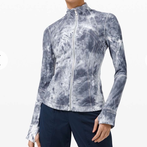 $128 Lululemon Define Jacket
Luxtreme *Marble Dye Classic Navy - Picture 1 of 6